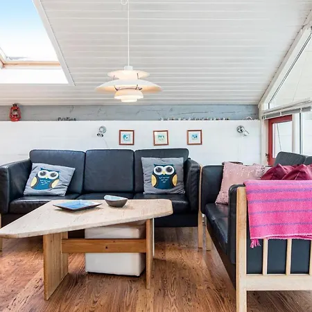 Stunning In Lkken With 3 Bedrooms, Sauna And Wifi Casa vacanze